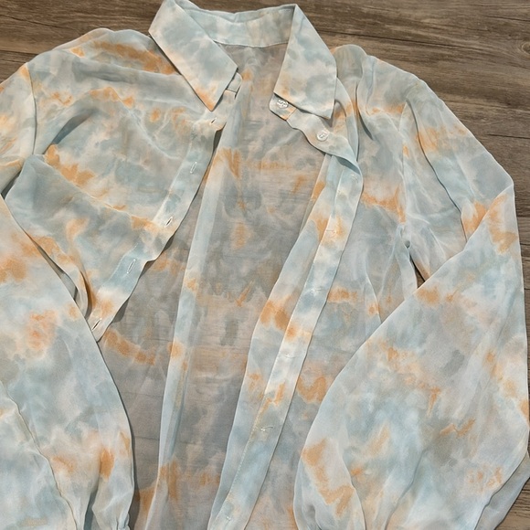 Sheer button up blouse - Picture 2 of 2